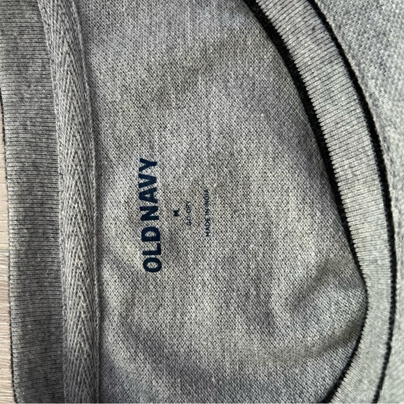 (M) Old Navy T-Shirt Go-Dry Grey & Black lined - Picture 4 of 4